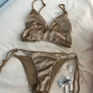 Frankie’s Bikinis Set XS NWT Velvet